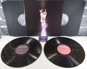 Cyr (Deluxe Box Set) (12)